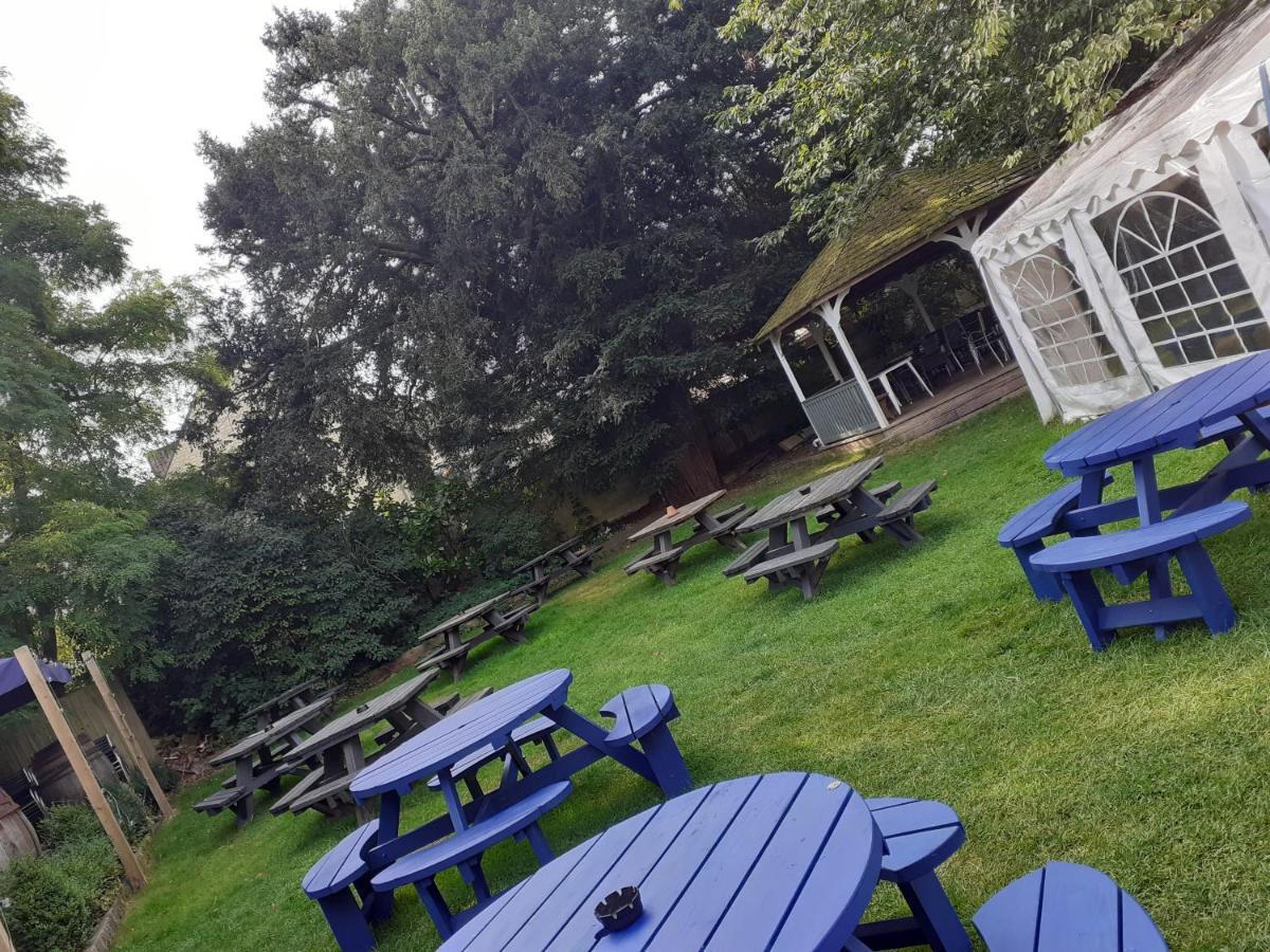 The Barge Inn Bradford-On-Avon Екстериор снимка